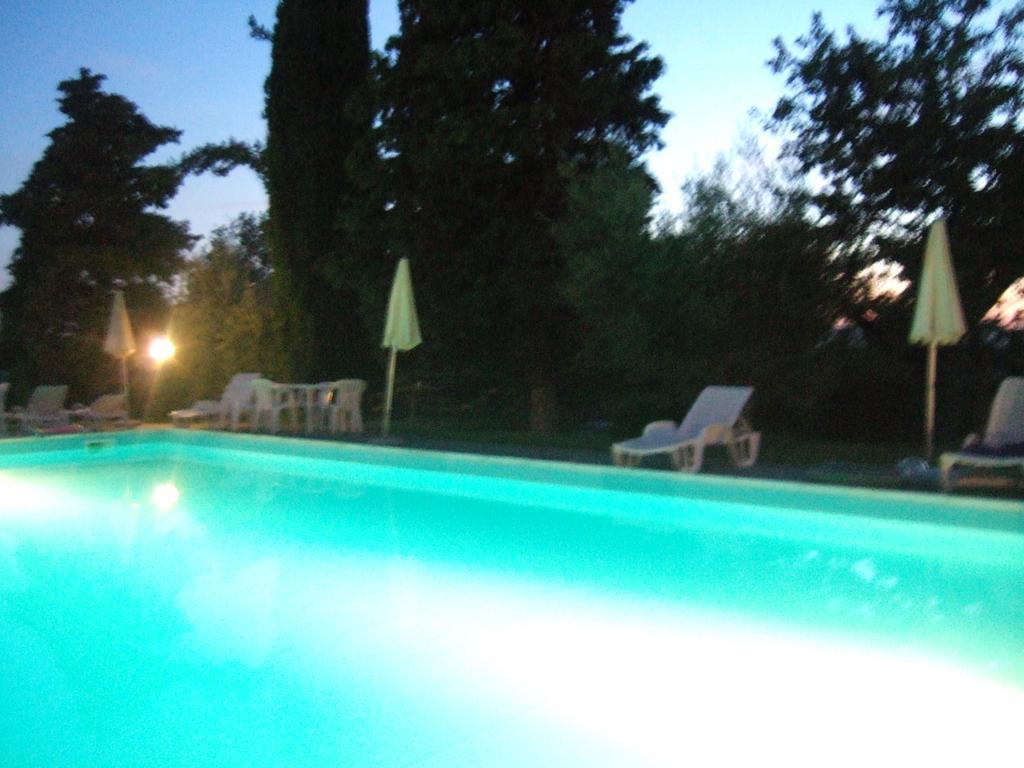 Agriturismo Relais Poggio Primo Borro Eksteriør billede